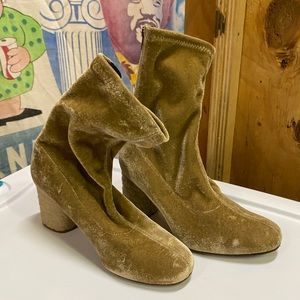 Free people velvet booties